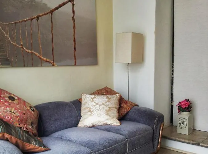 Ferienwohnung Vishwas Apartment Trier